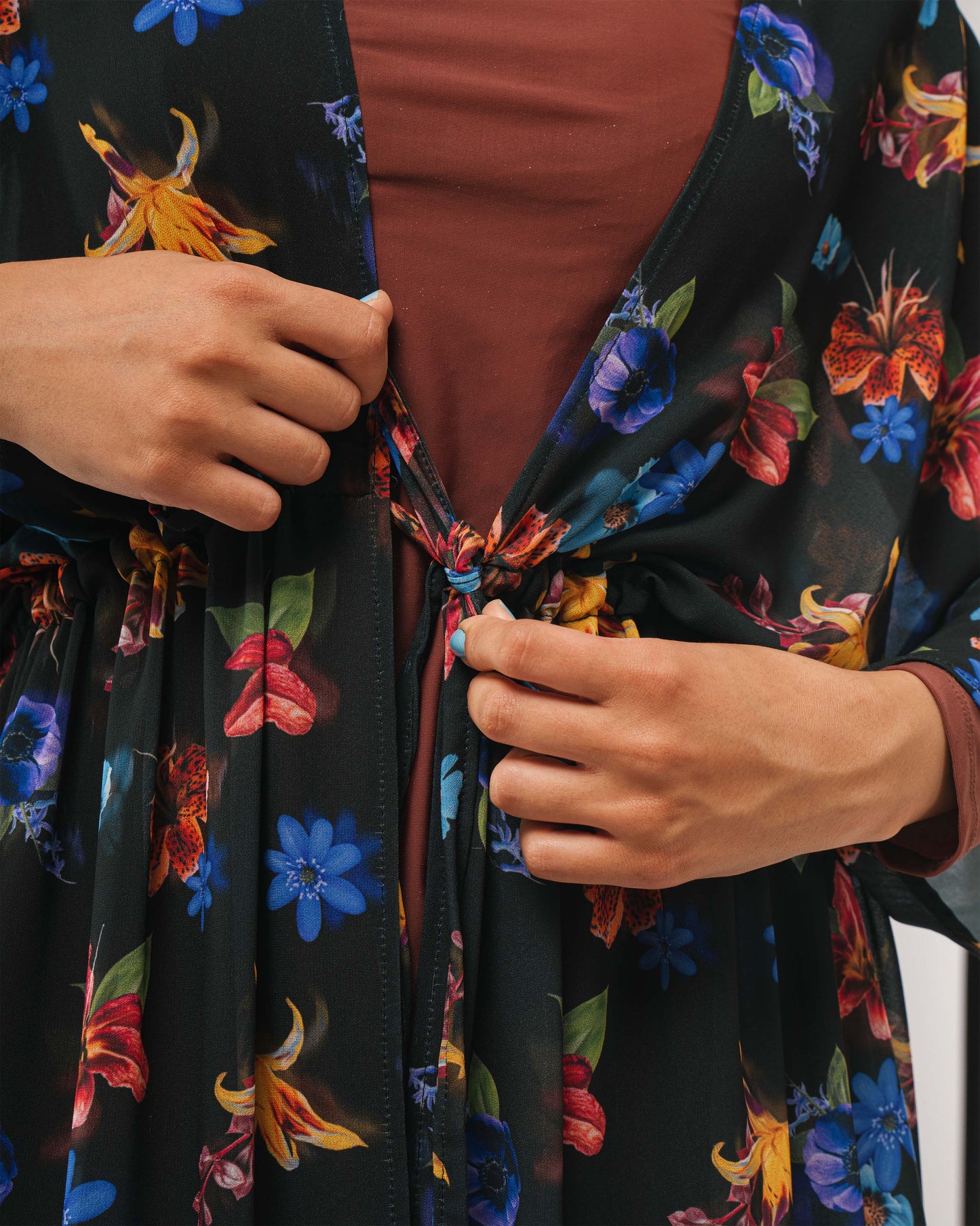 Floral Bloom Black